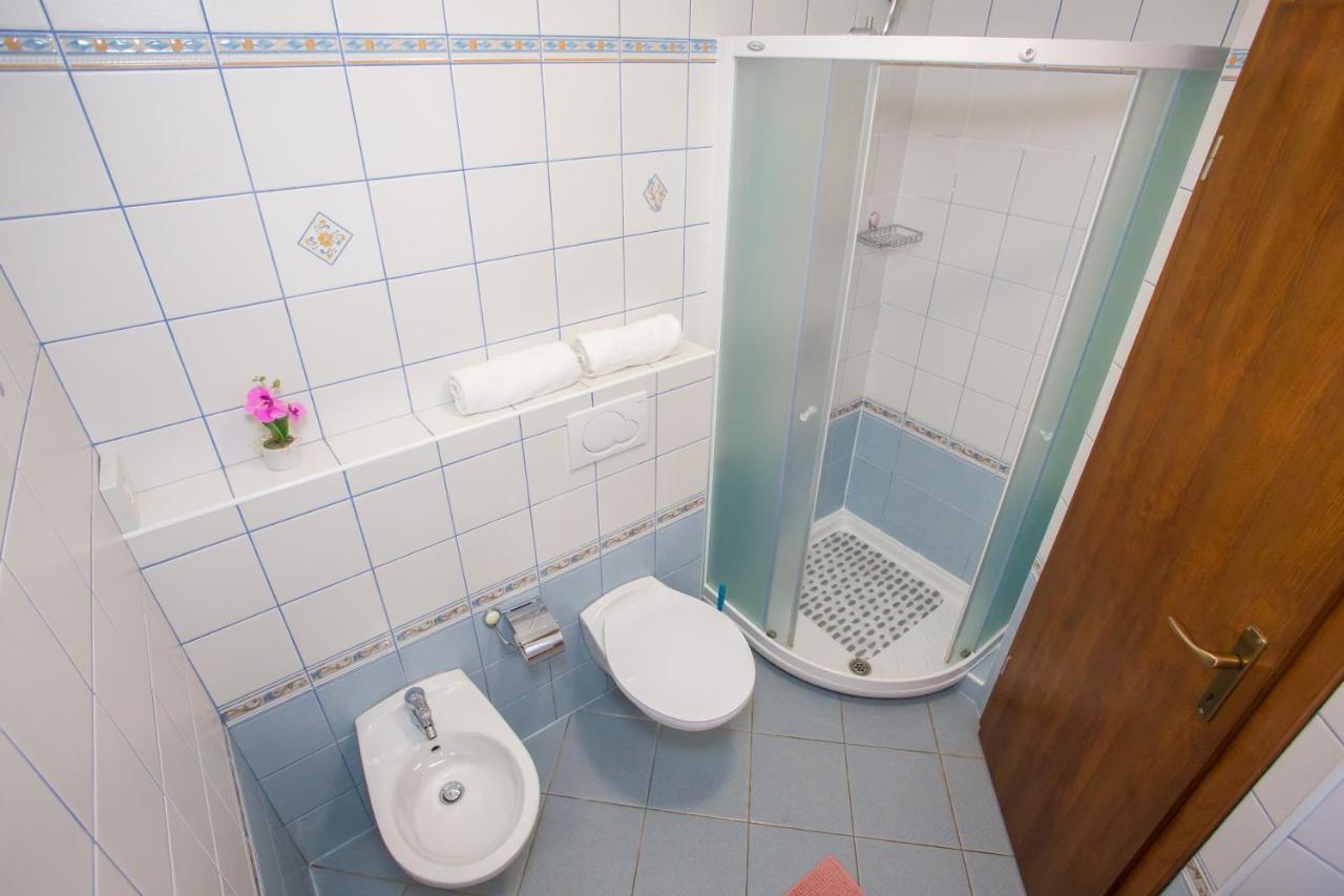 Apartment Bela ポレッチ エクステリア 写真