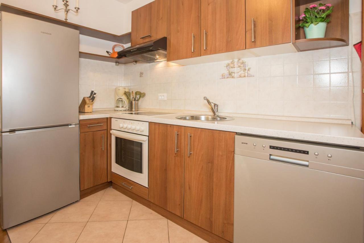 Apartment Bela ポレッチ エクステリア 写真